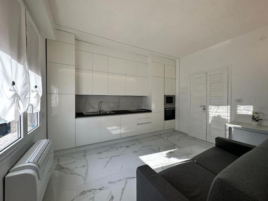 Suite Aurora Luxury In The Center Of San Remo Exterior foto
