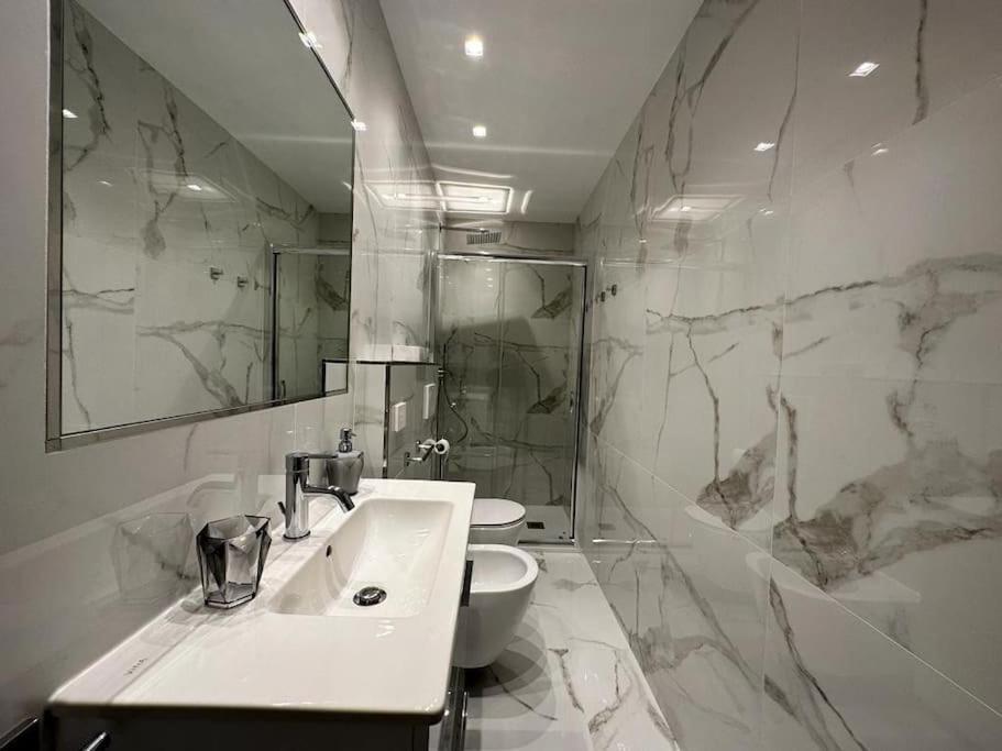 Suite Aurora Luxury In The Center Of San Remo Exterior foto